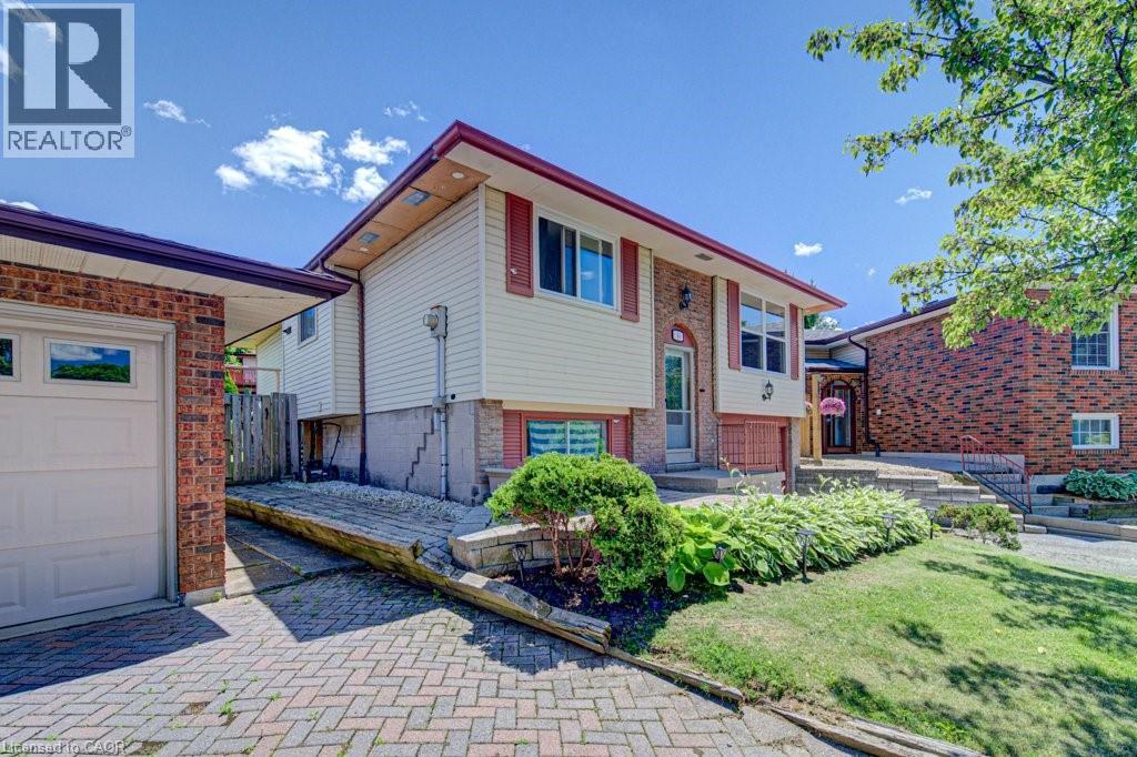 14 Krafty Court, Hamilton, Ontario  L9C 6R7 - Photo 3 - 40841316