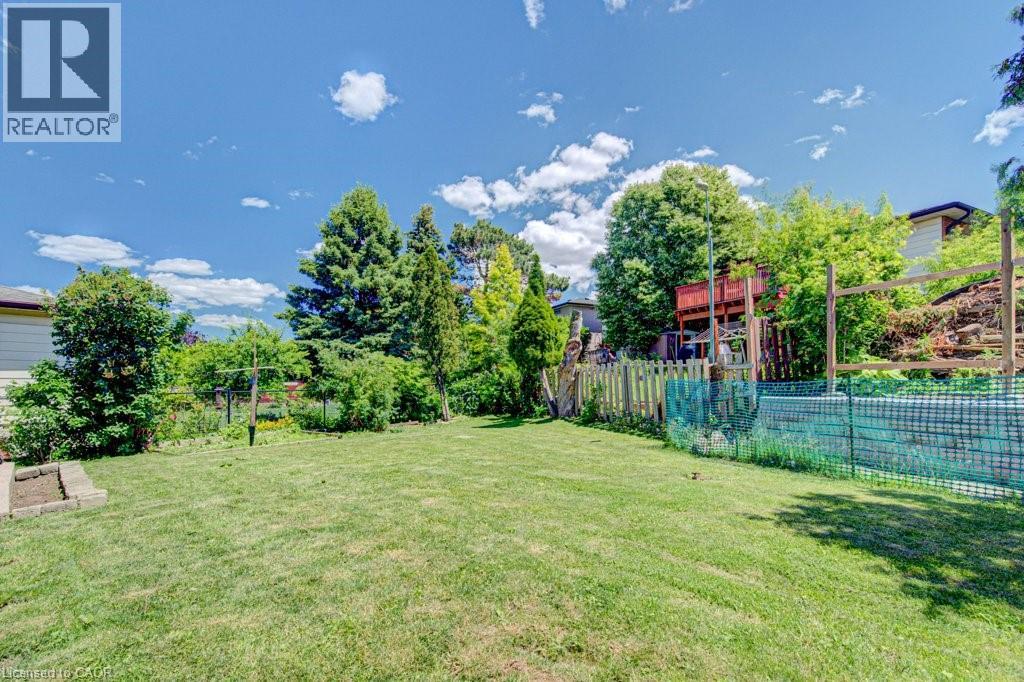 14 Krafty Court, Hamilton, Ontario  L9C 6R7 - Photo 33 - 40841316