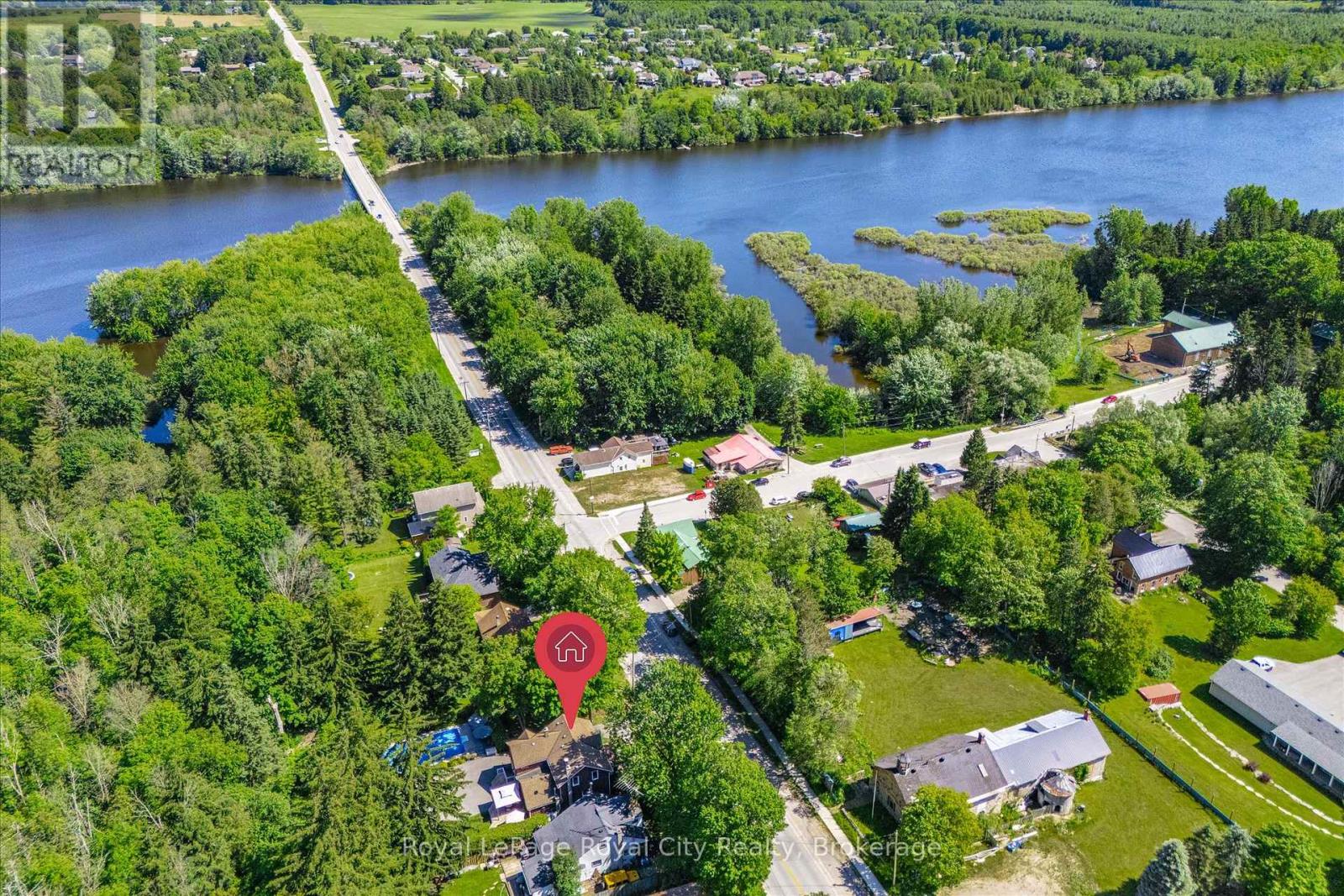 33 North Broadway Street, Centre Wellington, Ontario  N0B 1J0 - Photo 2 - X13484924