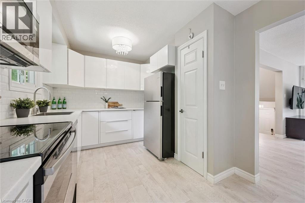 49 Cedarwoods Crescent Unit# 53, Kitchener, Ontario  N2C 2L1 - Photo 11 - 40842423