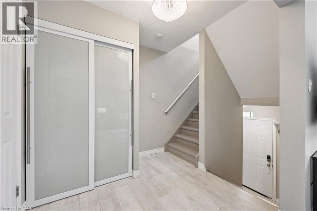 49 Cedarwoods Crescent Unit# 53, Kitchener, Ontario  N2C 2L1 - Photo 13 - 40842423