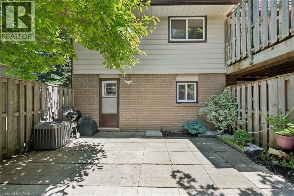 49 Cedarwoods Crescent Unit# 53, Kitchener, Ontario  N2C 2L1 - Photo 27 - 40842423