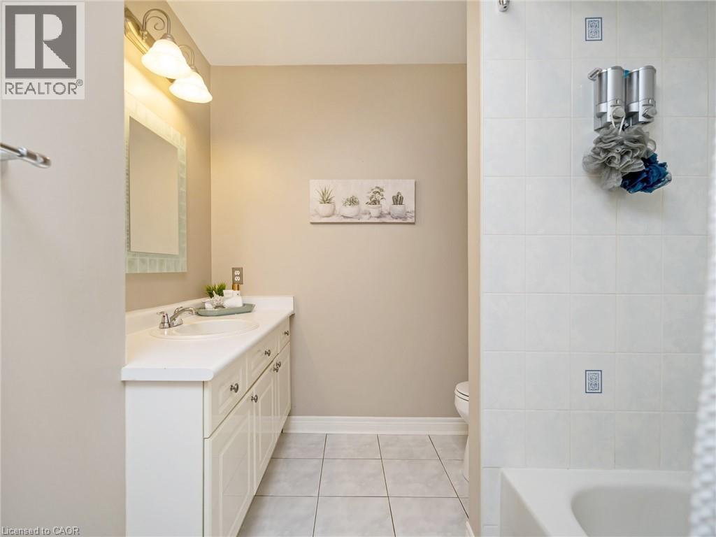 15 Trillium Terrace, Halton Hills, Ontario  L7J 2W8 - Photo 30 - 40841081