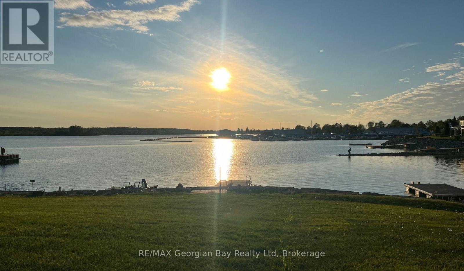 210 Wycliffe Cove, Tay, Ontario  L0K 2A0 - Photo 3 - S13484998
