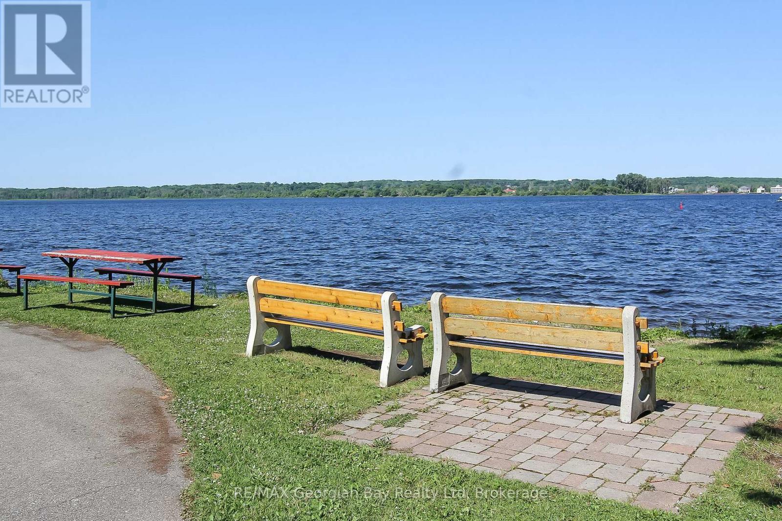 210 Wycliffe Cove, Tay, Ontario  L0K 2A0 - Photo 47 - S13484998