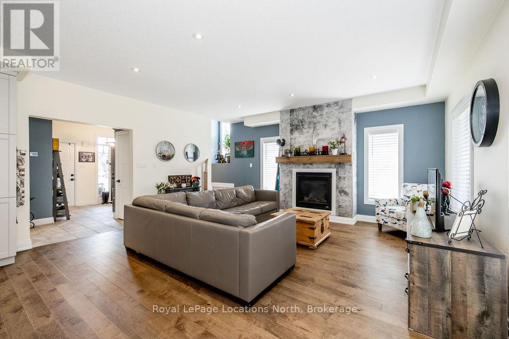 18 Bassett Street, Collingwood, Ontario  L9Y 3B7 - Photo 17 - S13485048