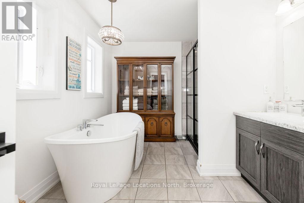 18 Bassett Street, Collingwood, Ontario  L9Y 3B7 - Photo 22 - S13485048