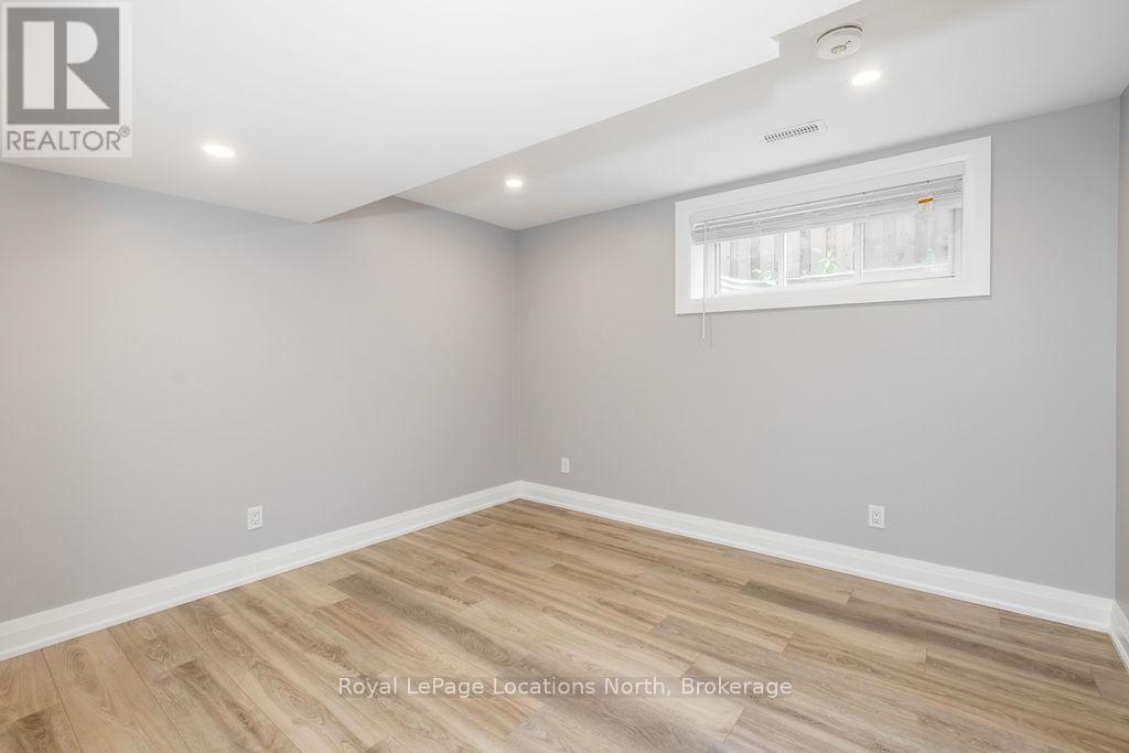18 Bassett Street, Collingwood, Ontario  L9Y 3B7 - Photo 34 - S13485048
