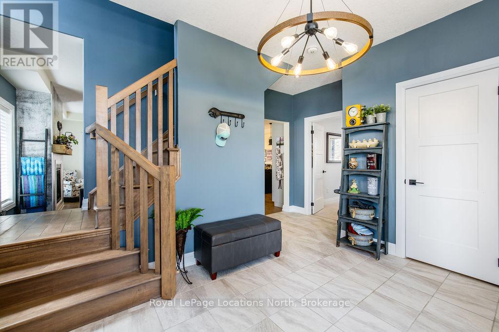 18 Bassett Street, Collingwood, Ontario  L9Y 3B7 - Photo 7 - S13485048