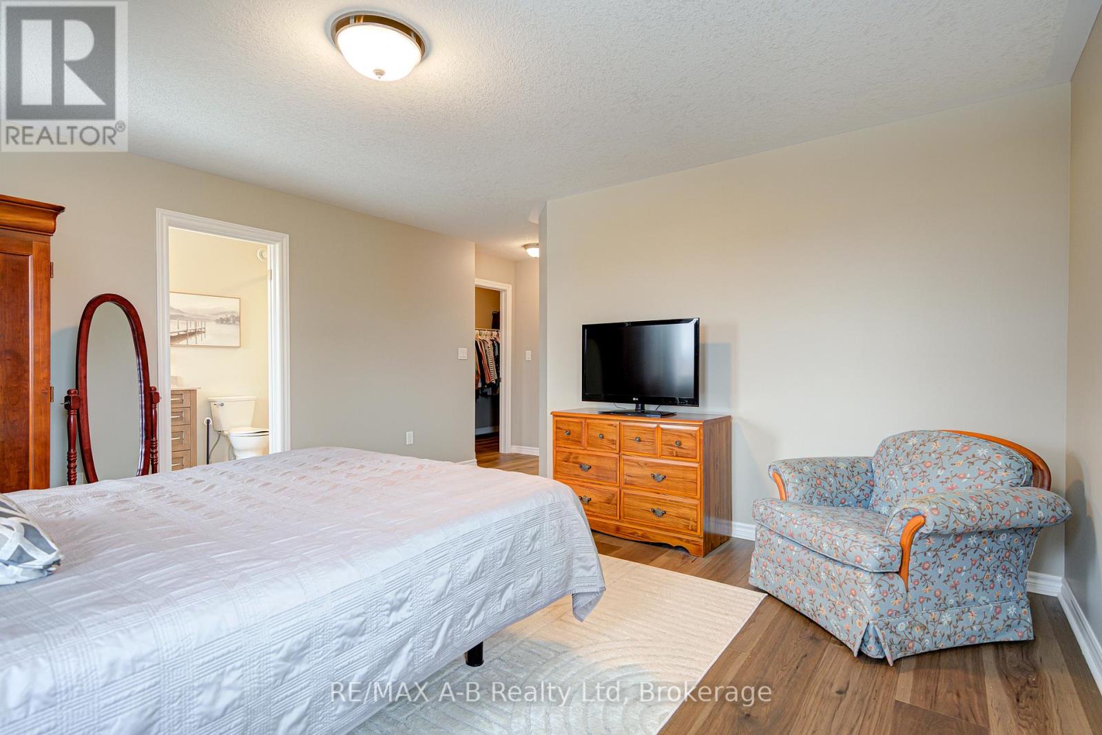 194 Station Road, Perth South, Ontario  N0K 1X0 - Photo 15 - X13485010