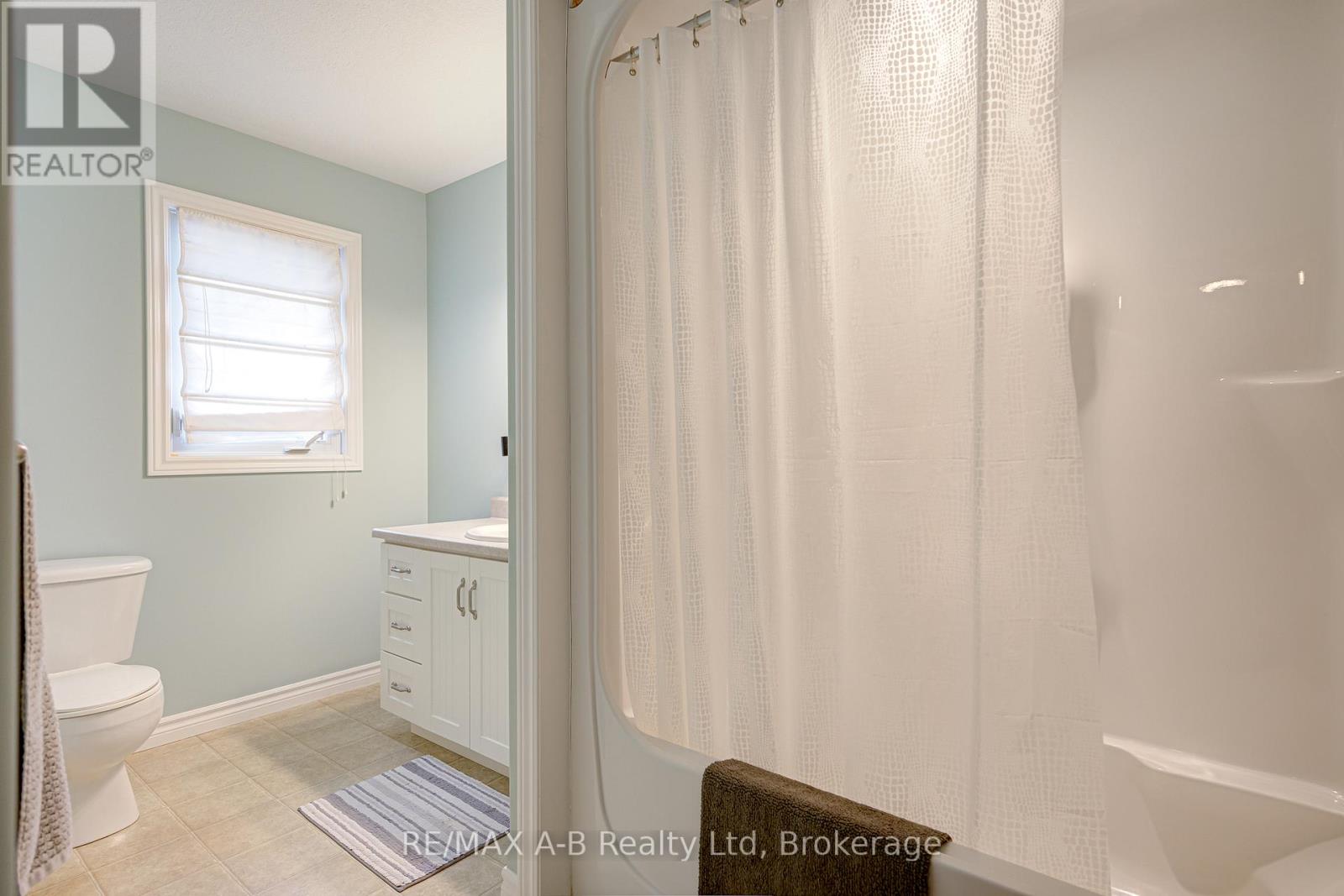 194 Station Road, Perth South, Ontario  N0K 1X0 - Photo 23 - X13485010
