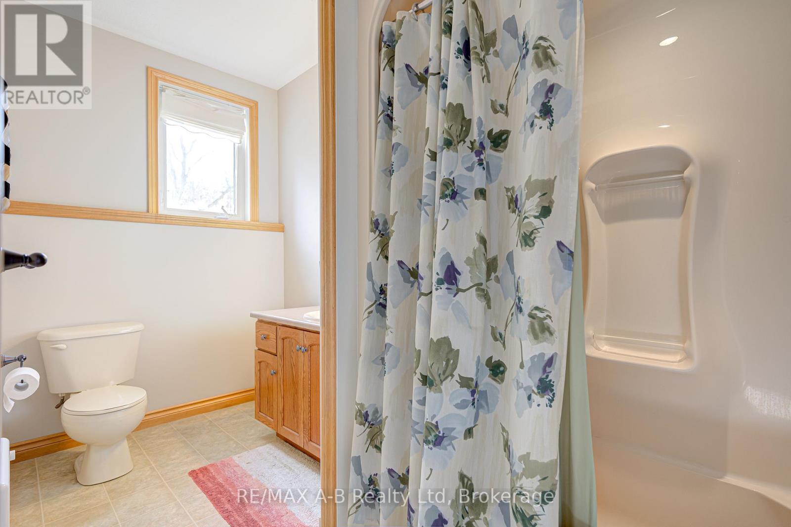 194 Station Road, Perth South, Ontario  N0K 1X0 - Photo 28 - X13485010