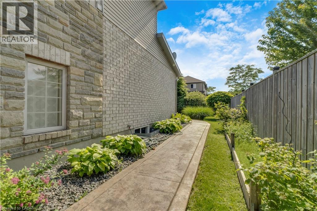 83 Frankfurt Street, Kitchener, Ontario  N2R 1T8 - Photo 38 - 40842795