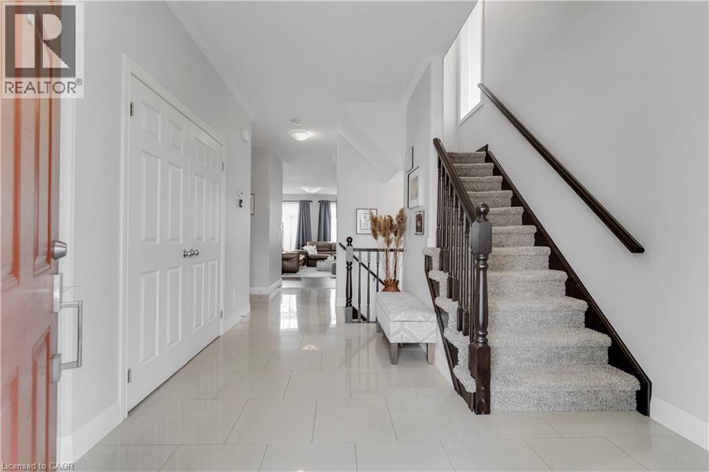 83 Frankfurt Street, Kitchener, Ontario  N2R 1T8 - Photo 5 - 40842795