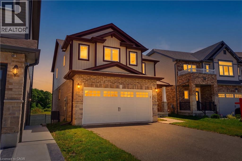 47 Newcastle Court, Kitchener, Ontario  N2R 0G7 - Photo 2 - 40841397