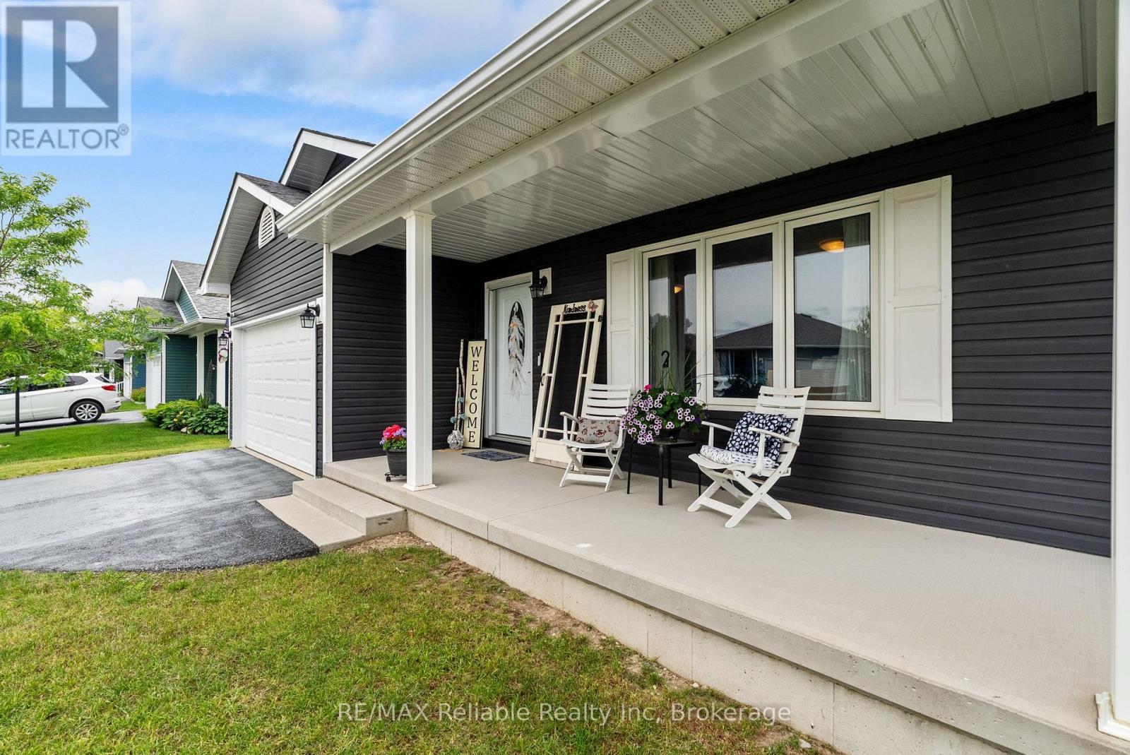 7 Windward Way S, Ashfield-Colborne-Wawanosh, Ontario  N7A 0B8 - Photo 2 - X13485104