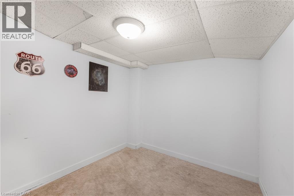5275 Banting Court, Burlington, Ontario  L7L 2Z4 - Photo 28 - 40842794