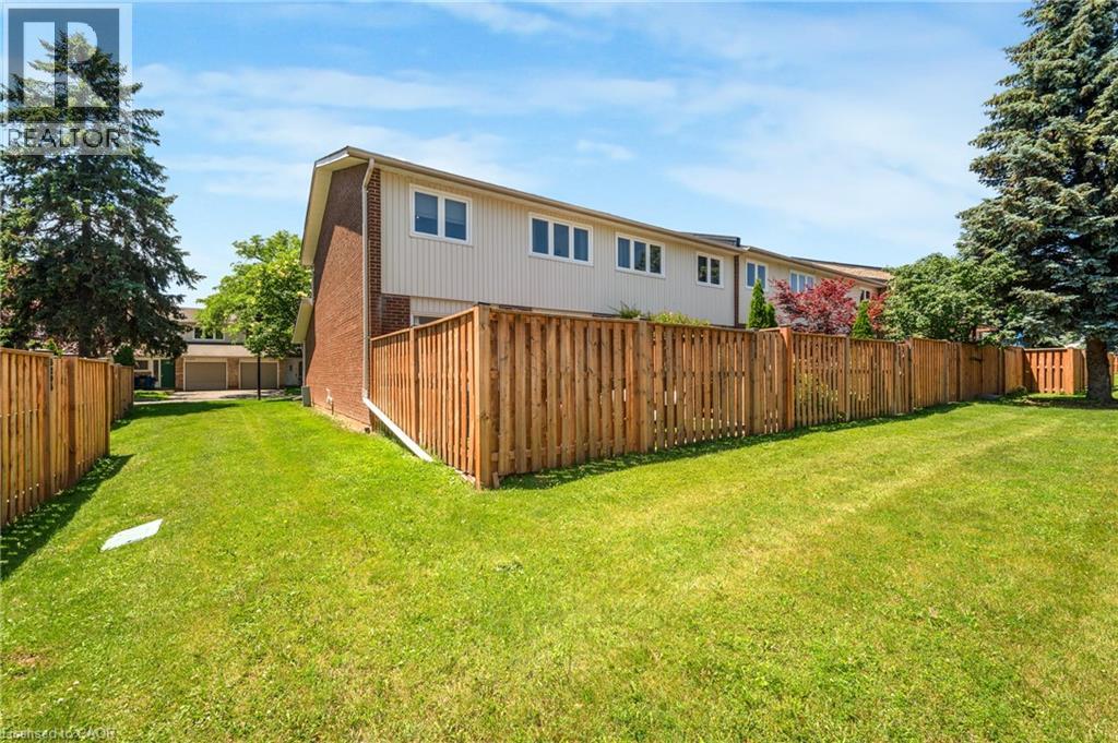 5275 Banting Court, Burlington, Ontario  L7L 2Z4 - Photo 33 - 40842794
