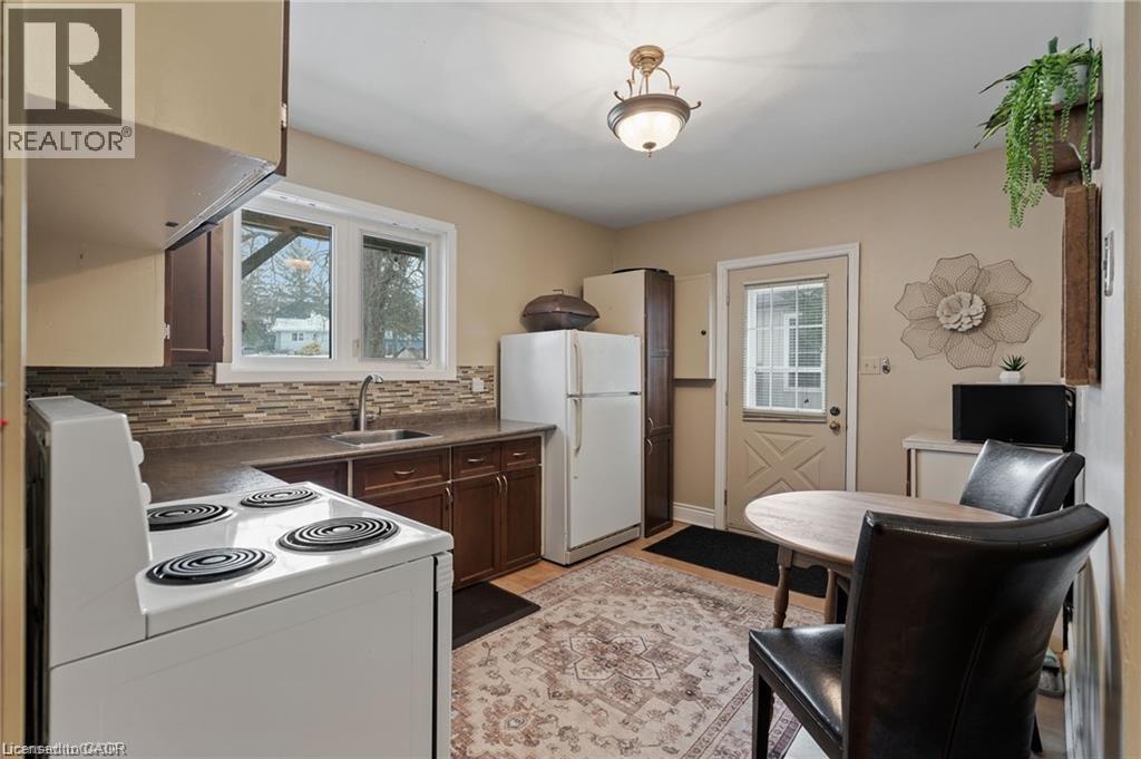 2 Mill Street E, York, Ontario  N0A 1R0 - Photo 14 - 40842412