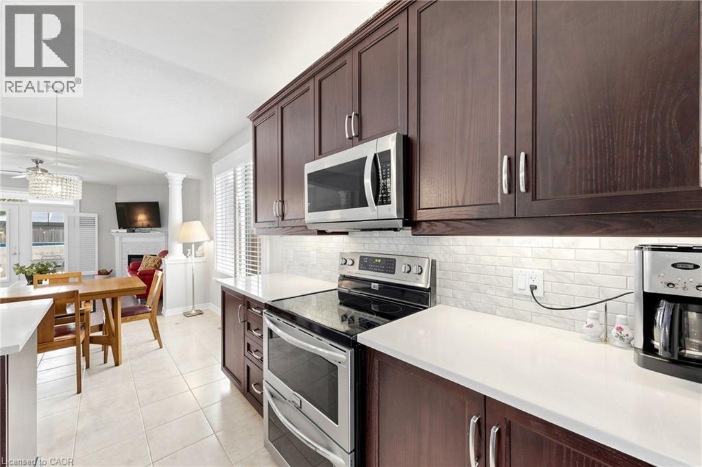 18 Gateway Avenue, West Lincoln, Ontario  L0R 2A0 - Photo 11 - 40842811