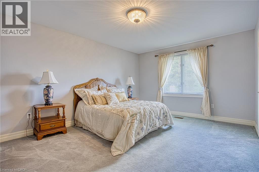 22 Burt Court, Stoney Creek, Ontario  L8G 3H4 - Photo 27 - 40842085