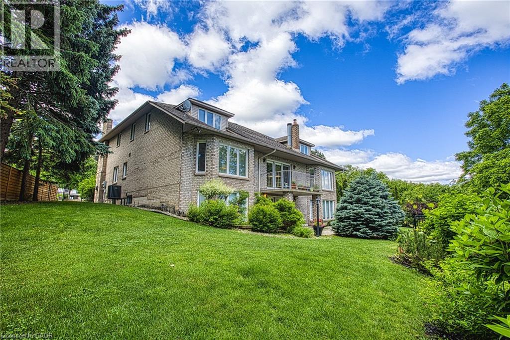 22 Burt Court, Stoney Creek, Ontario  L8G 3H4 - Photo 41 - 40842085
