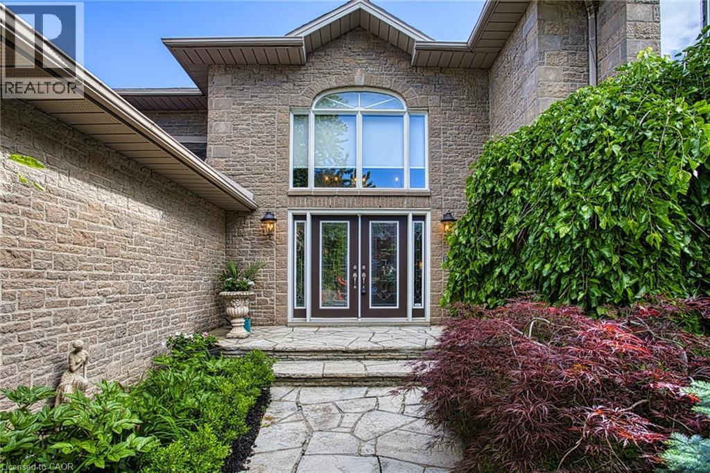22 Burt Court, Stoney Creek, Ontario  L8G 3H4 - Photo 5 - 40842085