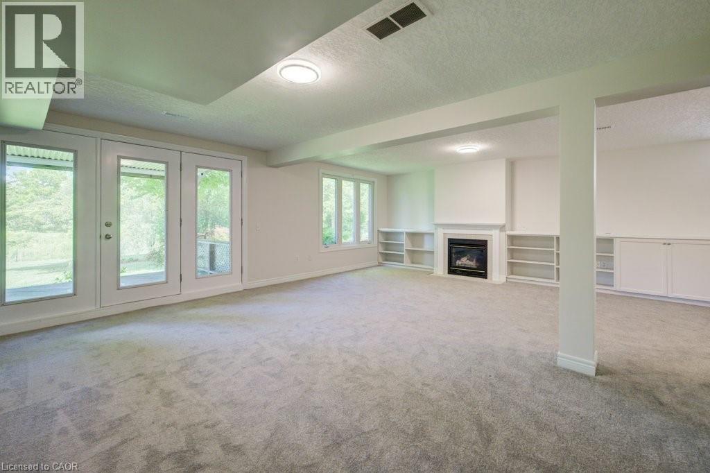 670 Salzburg Drive, Waterloo, Ontario  N2V 2N8 - Photo 27 - 40841876