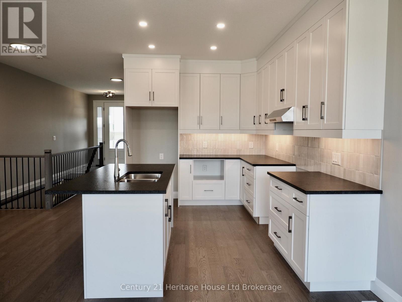 4 Bodwell Avenue, South-West Oxford, Ontario  N4G 5R9 - Photo 6 - X13485526