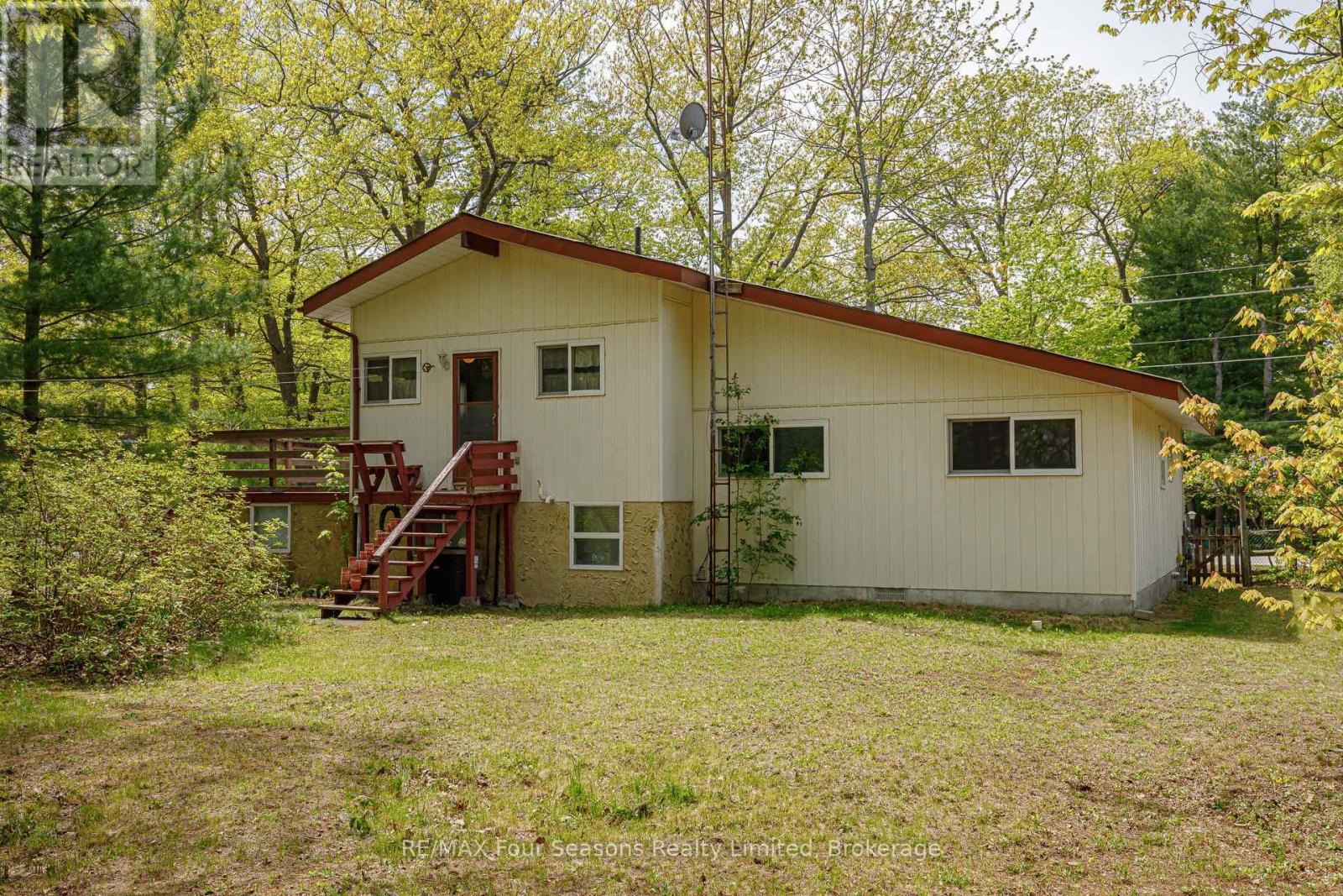 828 Oxbow Park Drive, Wasaga Beach, Ontario  L9Z 2V1 - Photo 26 - S13485816