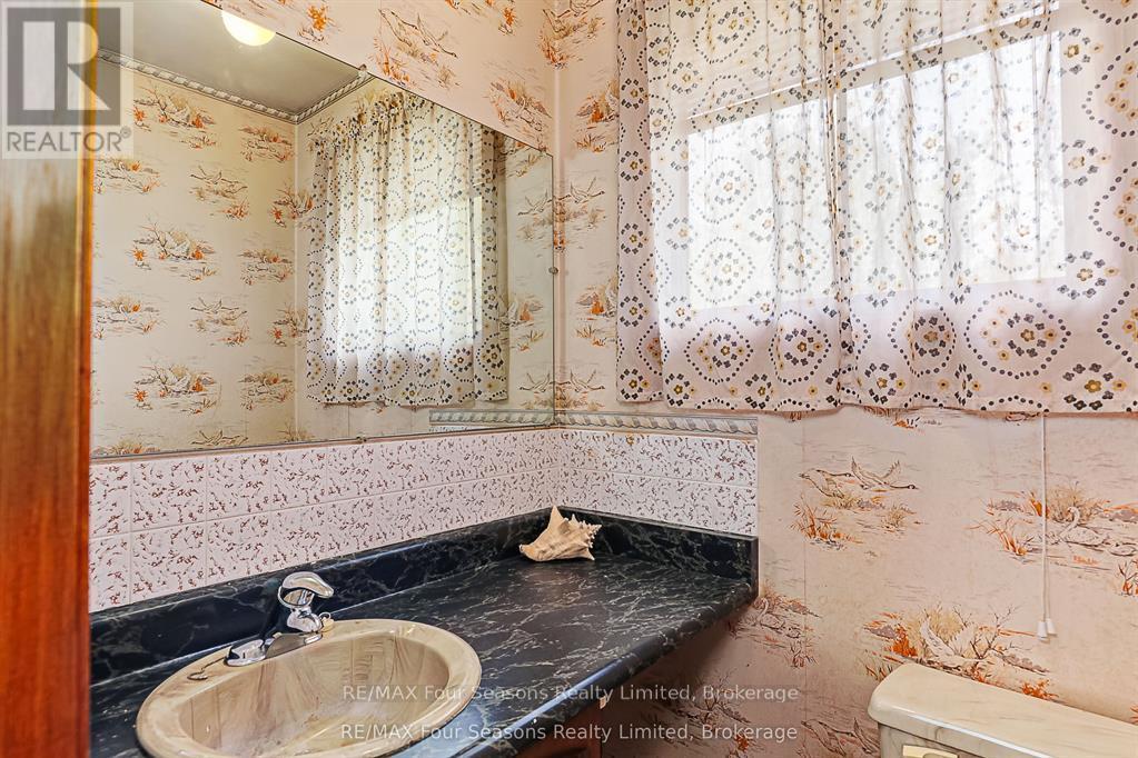 828 Oxbow Park Drive, Wasaga Beach, Ontario  L9Z 2V1 - Photo 36 - S13485816