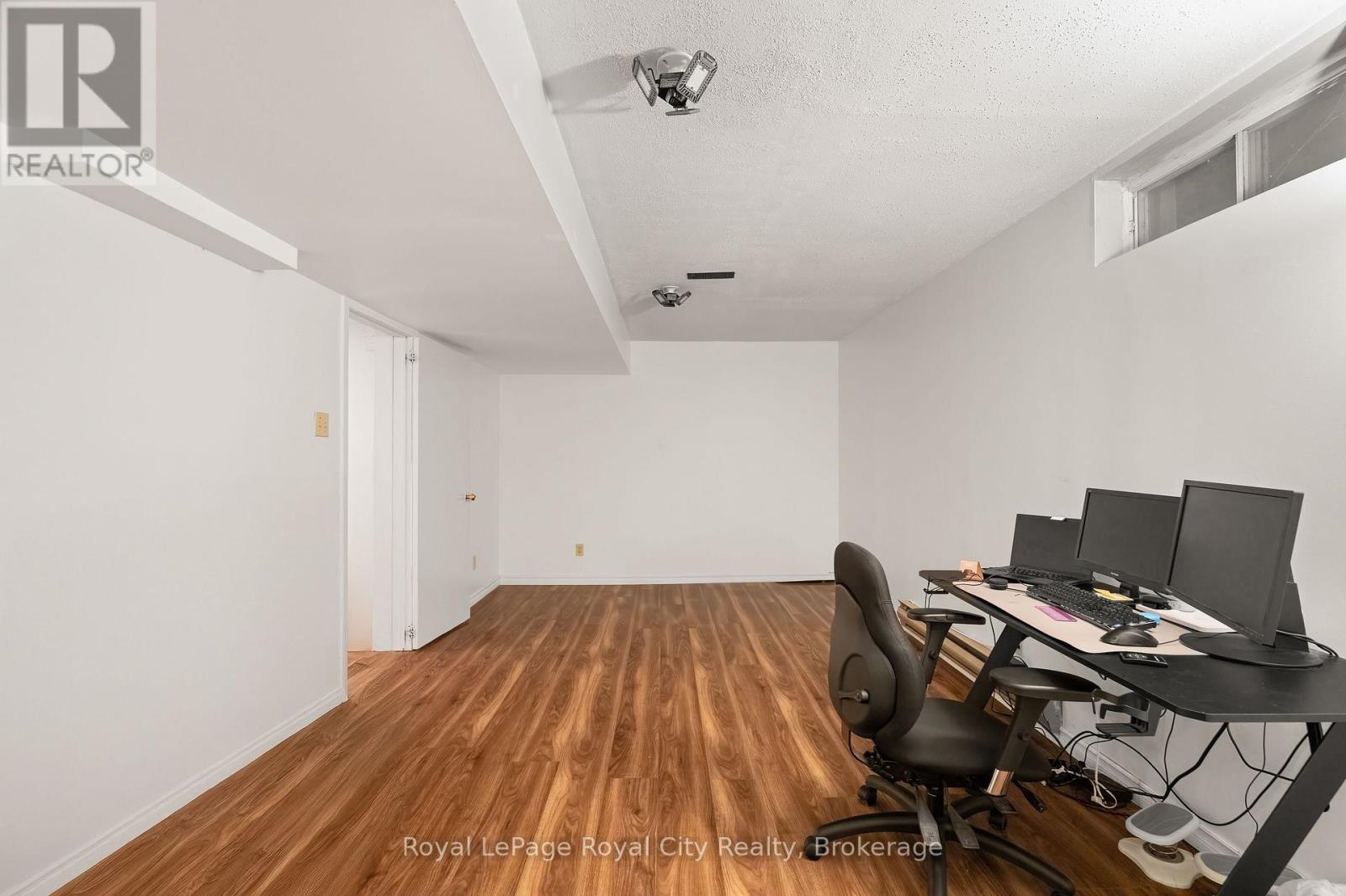 121 Imperial Road N, Guelph, Ontario  N1H 7Z5 - Photo 31 - X13485542