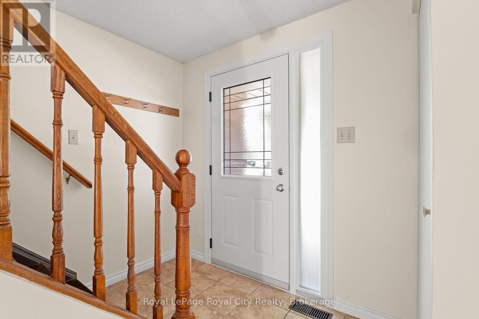121 Imperial Road N, Guelph, Ontario  N1H 7Z5 - Photo 4 - X13485542