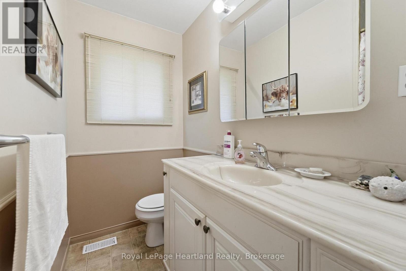 235 Hincks Street, Goderich, Ontario  N7A 3C9 - Photo 14 - X13485590
