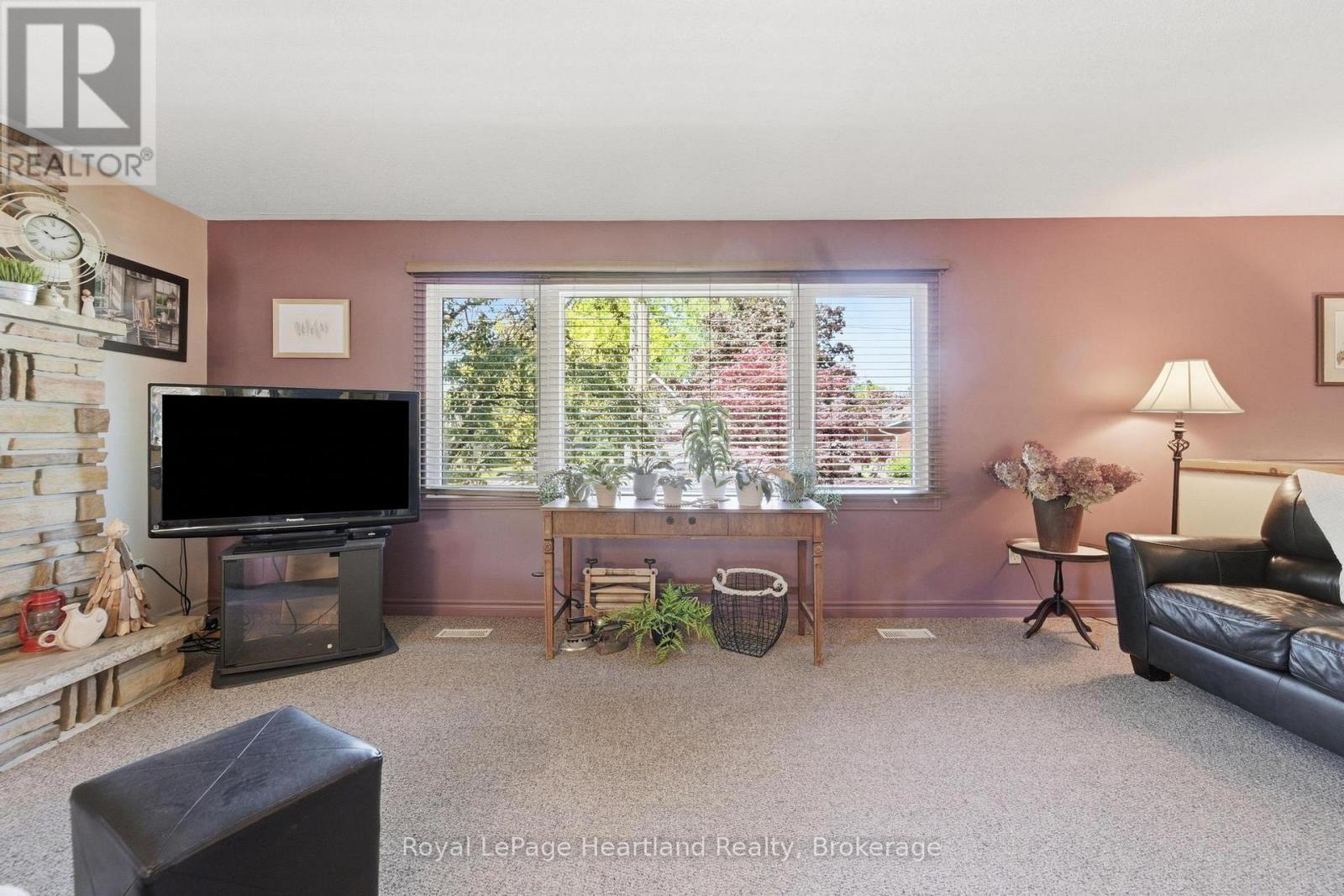235 Hincks Street, Goderich, Ontario  N7A 3C9 - Photo 6 - X13485590