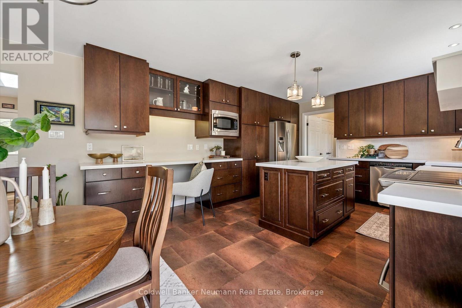 25 Riverview Drive, Centre Wellington, Ontario  N0B 1S0 - Photo 13 - X13485714
