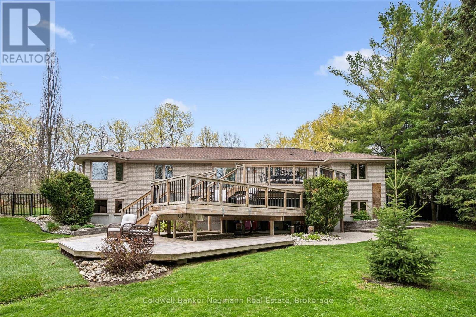 25 Riverview Drive, Centre Wellington, Ontario  N0B 1S0 - Photo 41 - X13485714