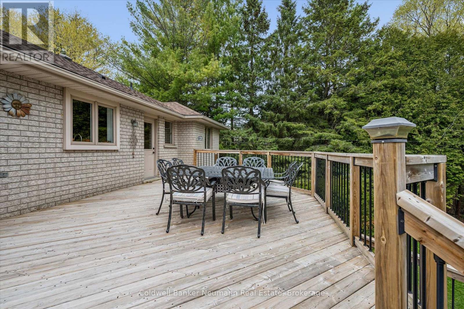 25 Riverview Drive, Centre Wellington, Ontario  N0B 1S0 - Photo 43 - X13485714