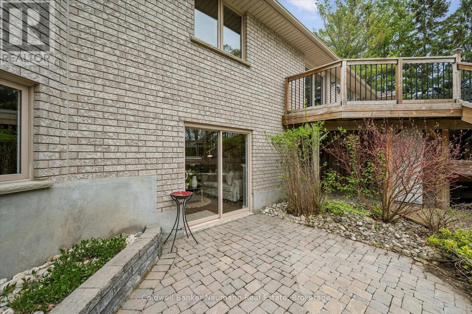 25 Riverview Drive, Centre Wellington, Ontario  N0B 1S0 - Photo 44 - X13485714