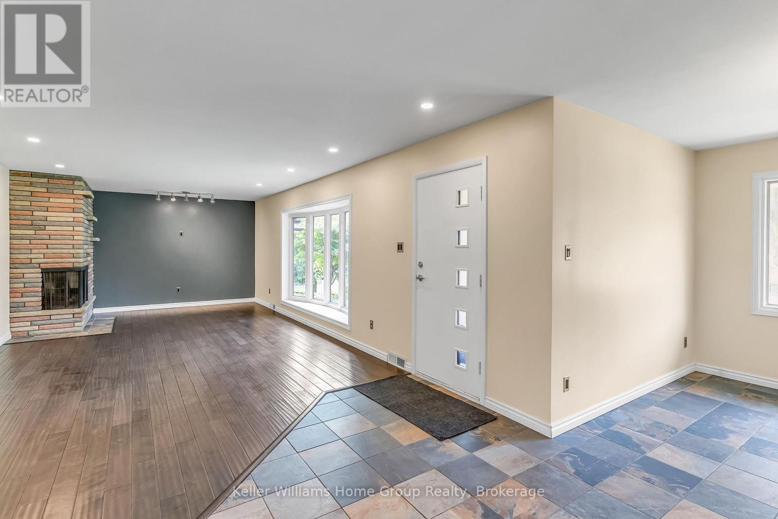 58 Reyburn Avenue, Kitchener, Ontario  N2C 2B2 - Photo 10 - X13485786