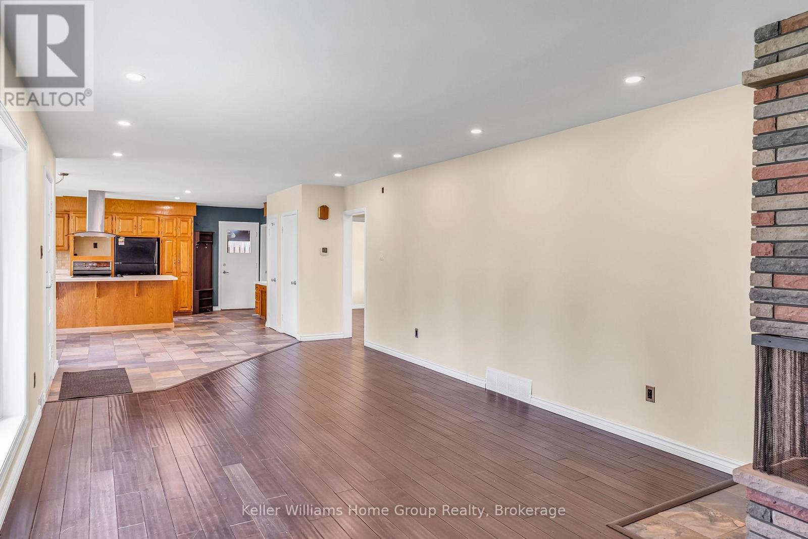 58 Reyburn Avenue, Kitchener, Ontario  N2C 2B2 - Photo 15 - X13485786
