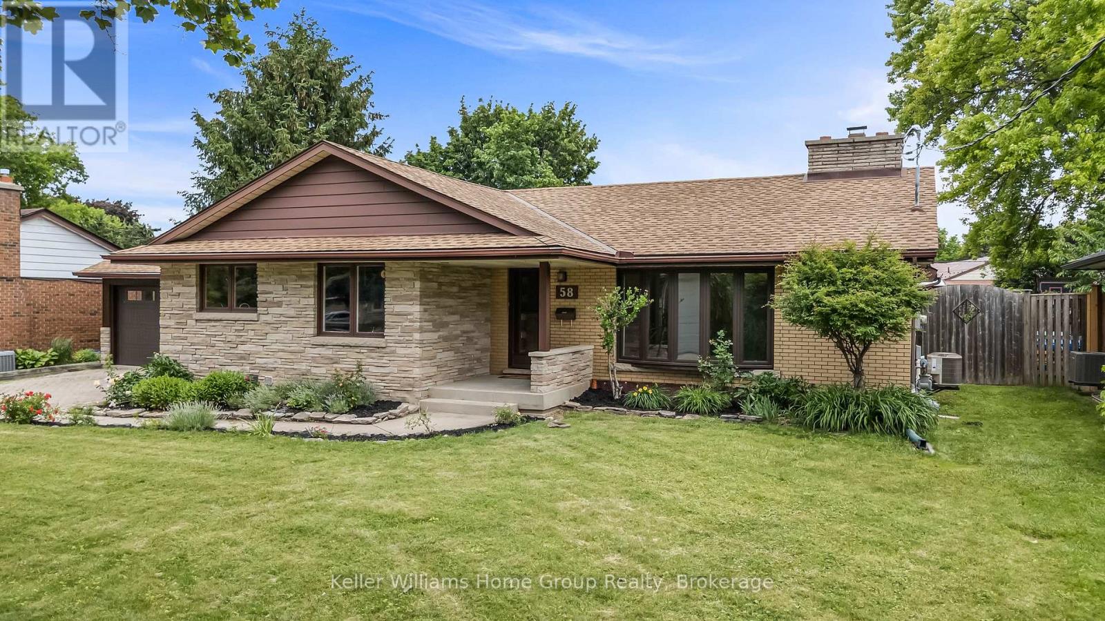 58 Reyburn Avenue, Kitchener, Ontario  N2C 2B2 - Photo 2 - X13485786