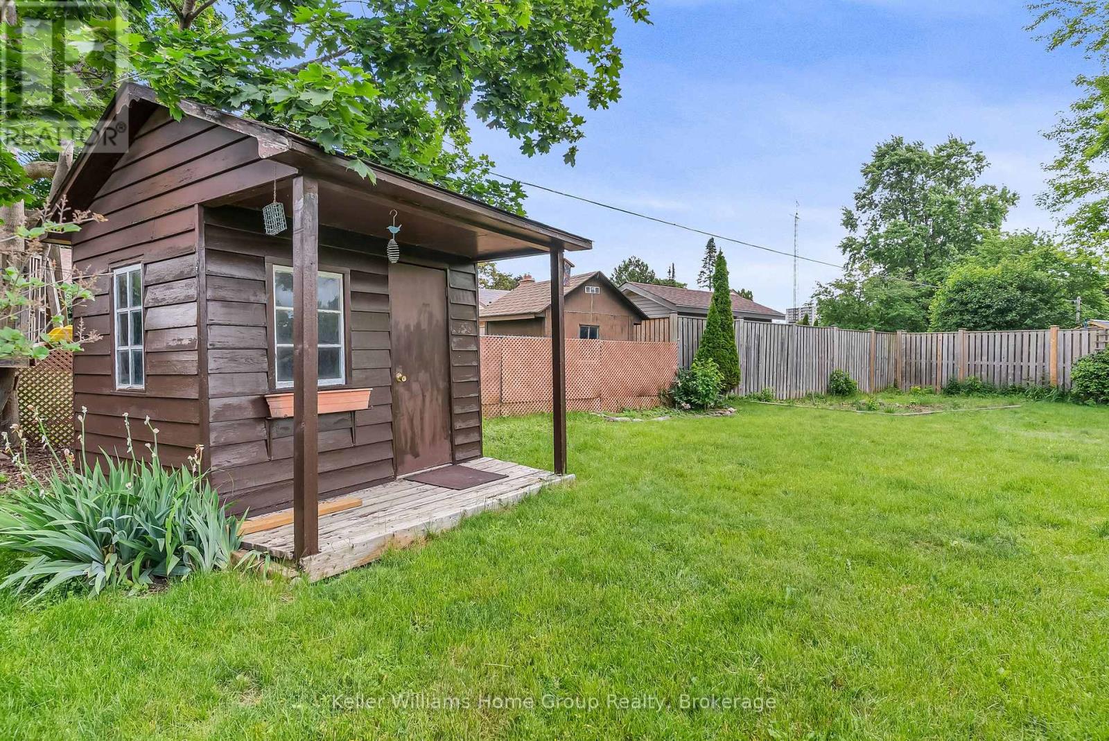 58 Reyburn Avenue, Kitchener, Ontario  N2C 2B2 - Photo 36 - X13485786