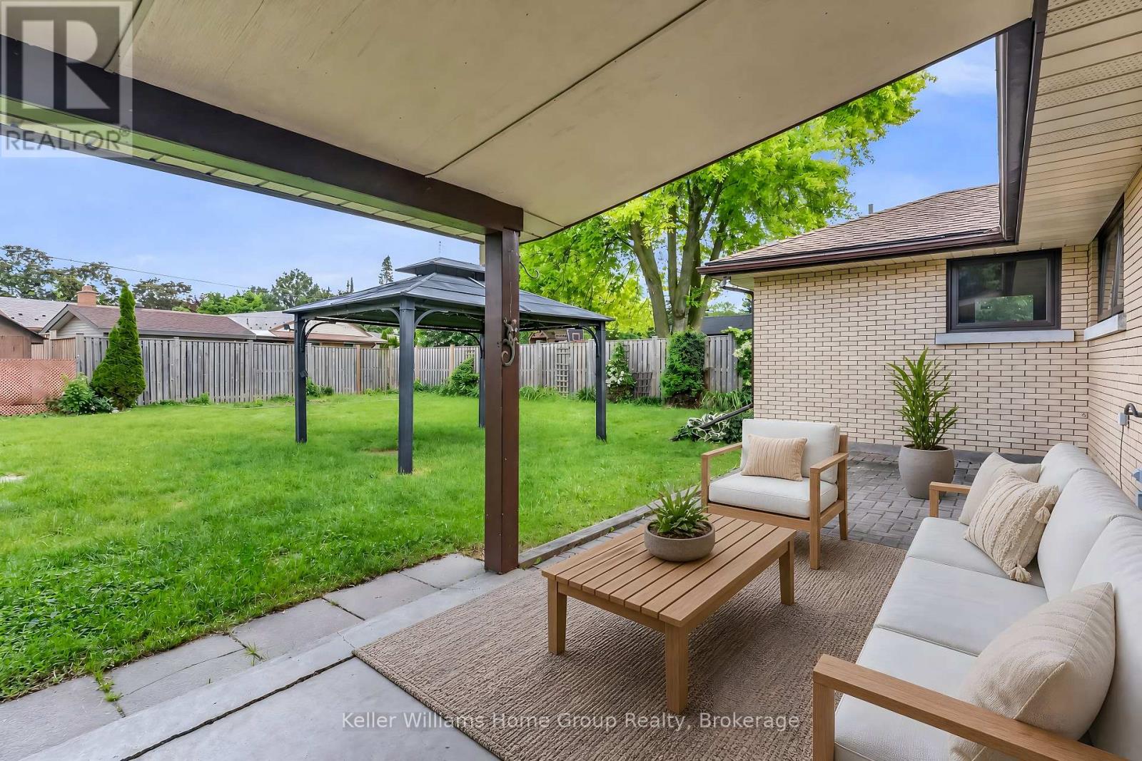 58 Reyburn Avenue, Kitchener, Ontario  N2C 2B2 - Photo 37 - X13485786