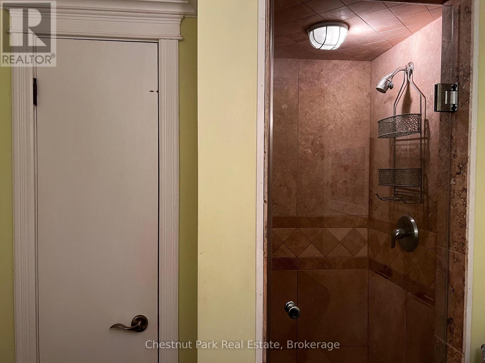 135 Christopher Avenue, Wasaga Beach, Ontario  L9Z 1S4 - Photo 25 - S13486012