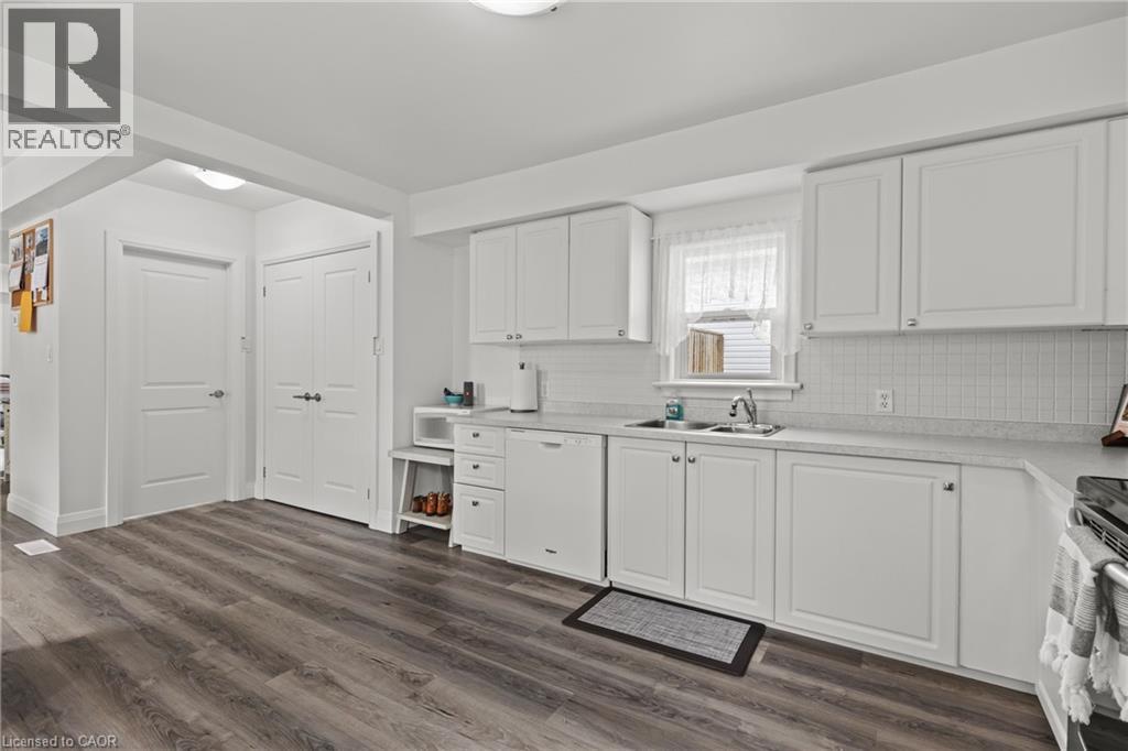 47 Sullivan Avenue, Thorold, Ontario  L2V 2Y7 - Photo 17 - 40842879