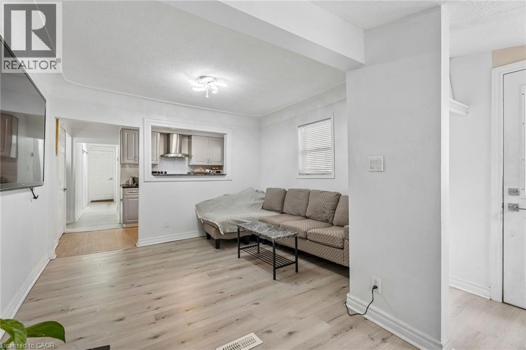 43 Whitfield Avenue, Hamilton, Ontario  L8L 4B5 - Photo 11 - 40840332
