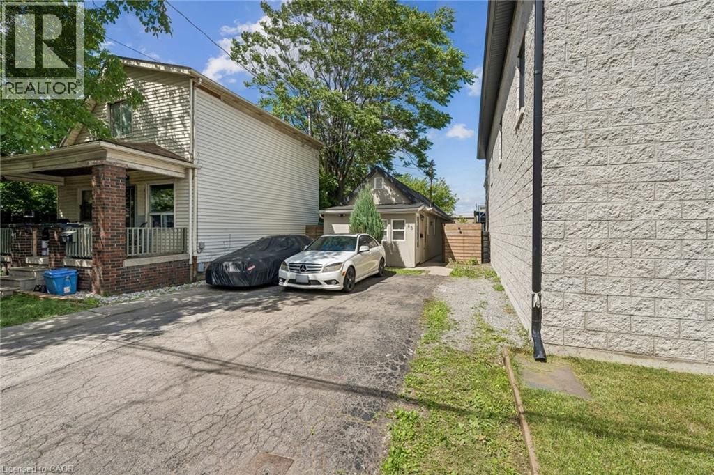 43 Whitfield Avenue, Hamilton, Ontario  L8L 4B5 - Photo 2 - 40840332