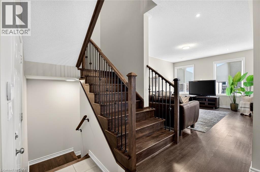 225 Skinner Road, Waterdown, Ontario  L8B 1X2 - Photo 35 - 40842858