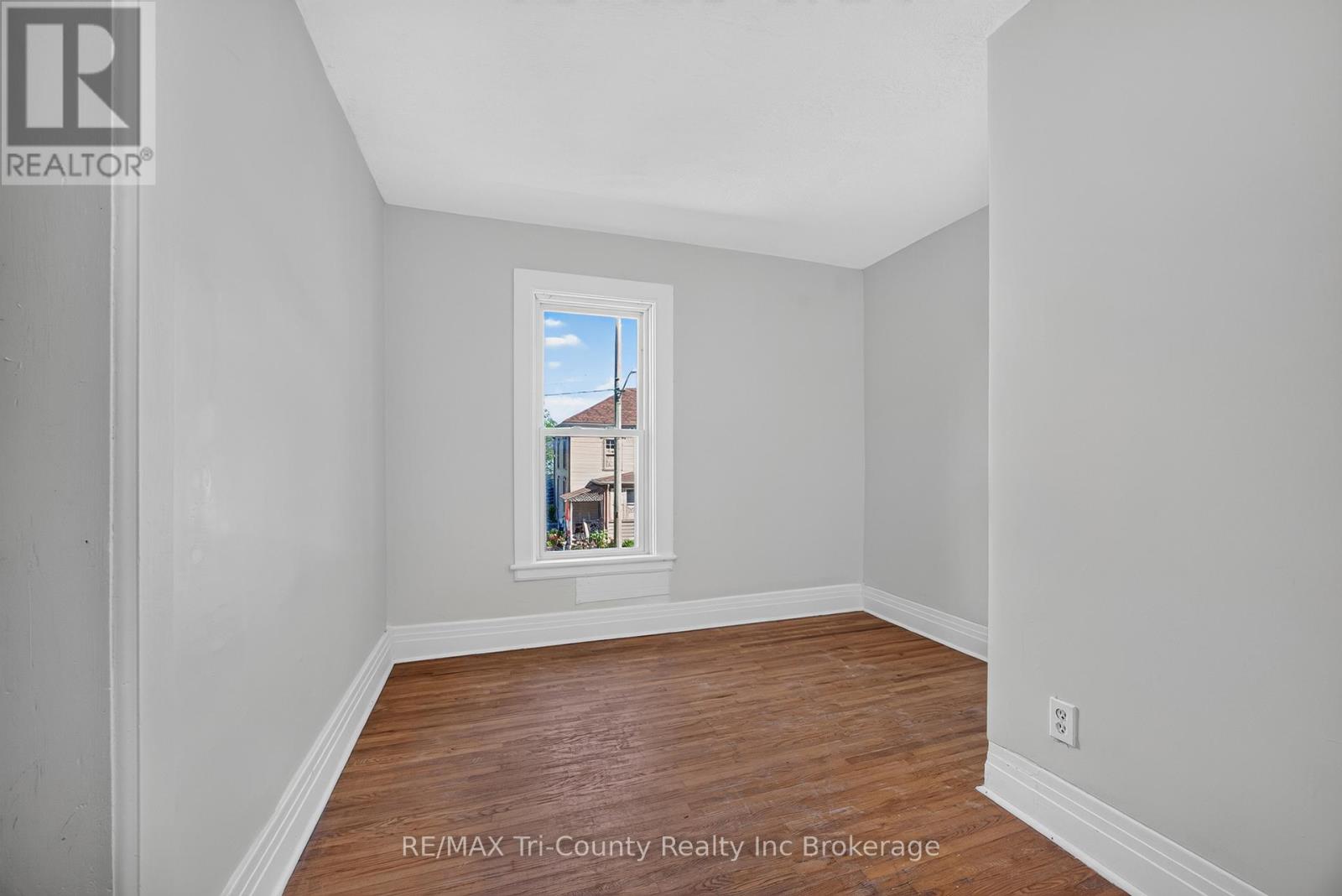 61 Brock Street E, Tillsonburg, Ontario  N4G 1Z7 - Photo 17 - X13486414